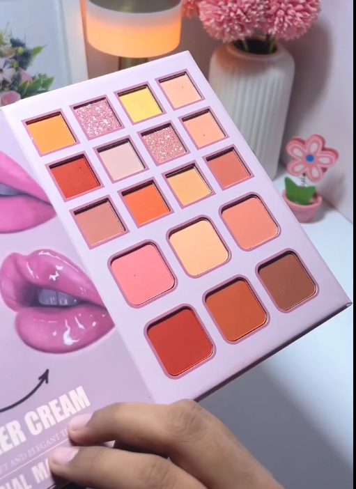 35-Color Professional Eyeshadow Palette - Image 3