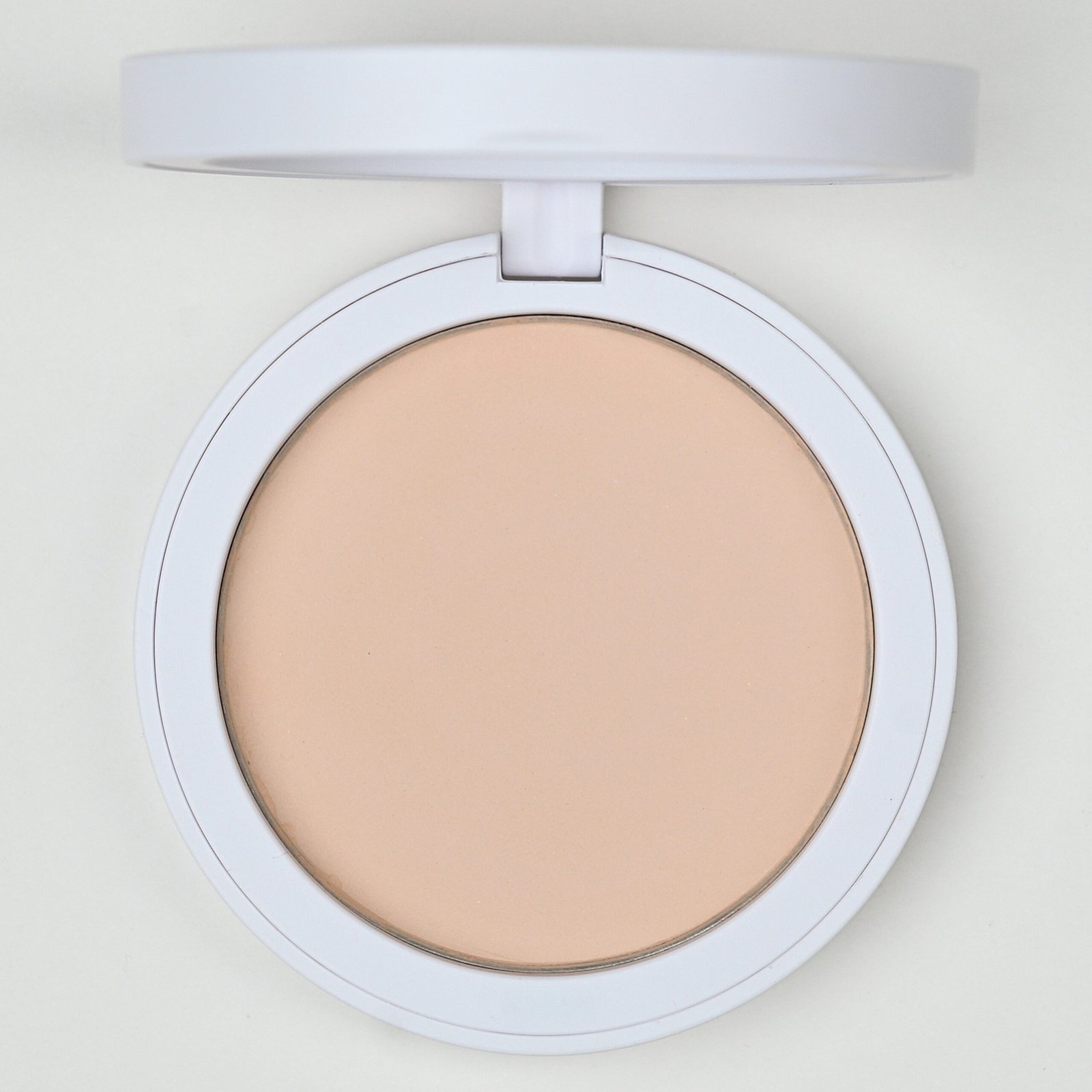 Velvet Matte Powder Foundation