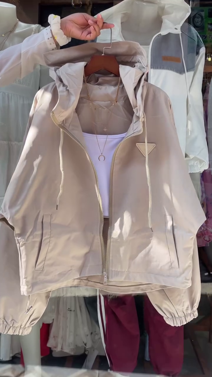 Women’s Cream Hooded Jacket