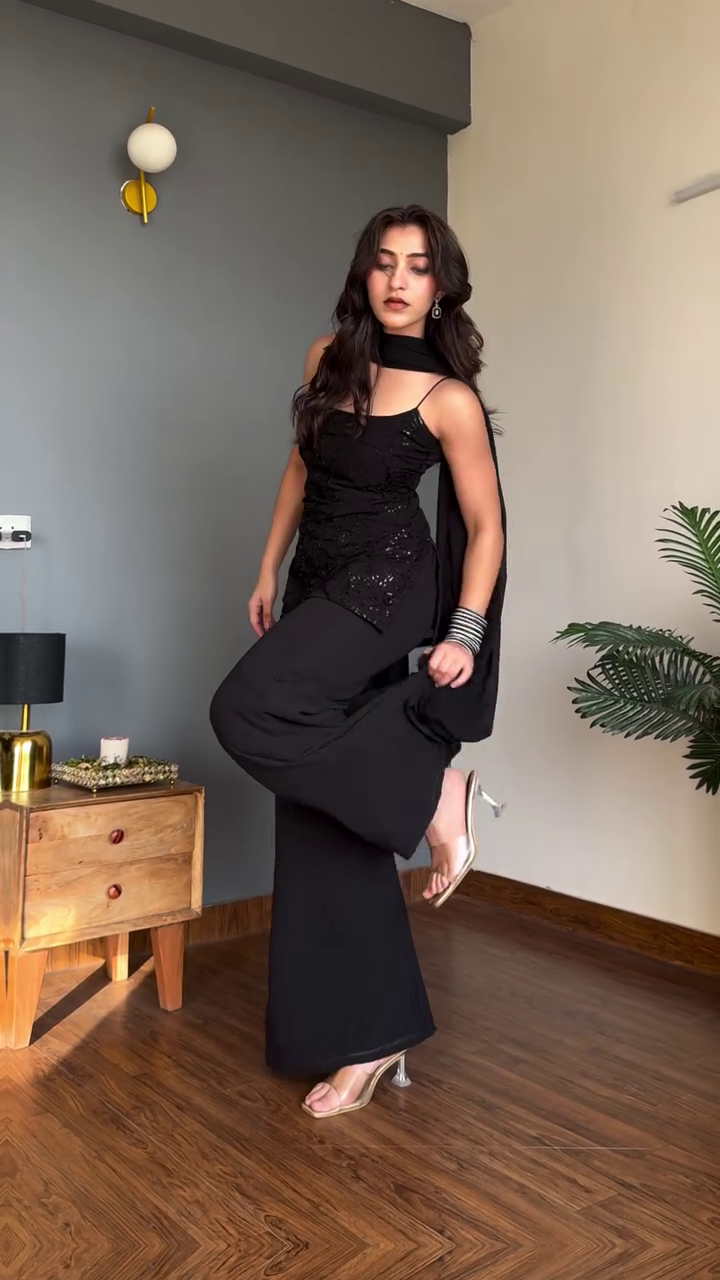 Black Embroidered Kurta Palazzo Set for Women – Sleeveless Kurti with Dupatta & Wide-Leg Pants - Image 2